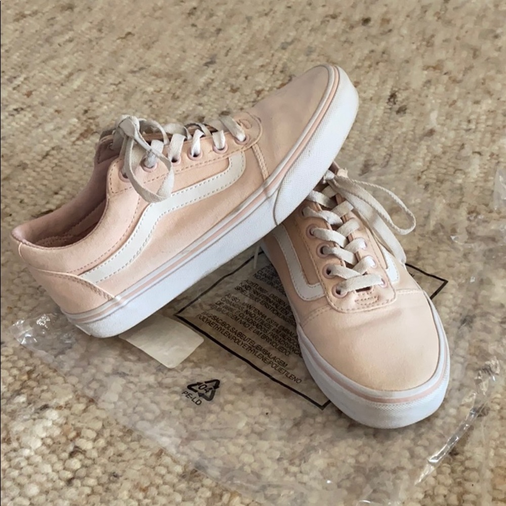 Vans Pink Size:7.5